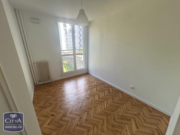 Appartement à vendre 4 pièces 70m² Saint-Pierre-des-Corps (37700)