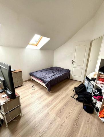 Maison de ville de Standing - Un Cadre de Vie Idéal