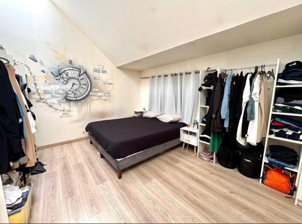 Maison de ville de Standing - Un Cadre de Vie Idéal