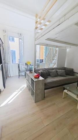 Studio style haussamien Meublé