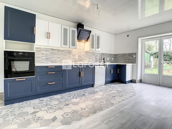 Location maison Saint-Nicolas-de-Redon - 5 pièce(s) - 103 m² - 862 € par mois