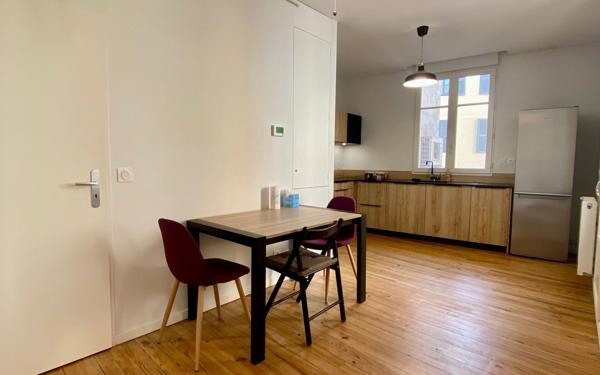 Appartement à louer    3 pièces •  Pau