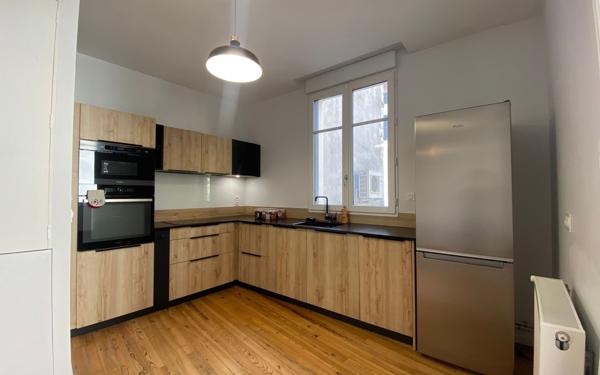 Appartement à louer    3 pièces •  Pau