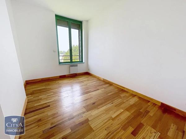 Appartement à louer 5 pièces 78.58m² Maubeuge (59600)