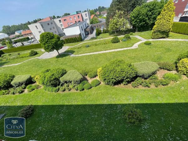 Appartement à louer 5 pièces 78.58m² Maubeuge (59600)