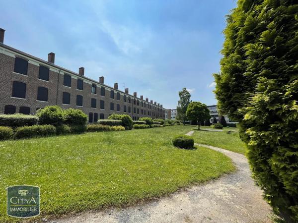 Appartement à louer 5 pièces 78.58m² Maubeuge (59600)