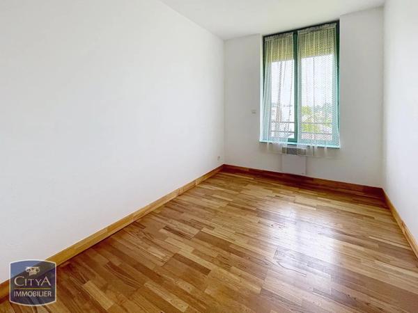 Appartement à louer 5 pièces 78.58m² Maubeuge (59600)