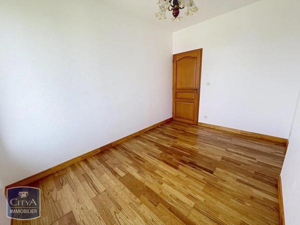 Appartement à louer 5 pièces 78.58m² Maubeuge (59600)