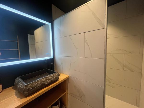appartement de 42m2 avec deux balcons et une vue dégagée