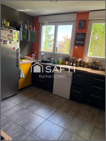 Maison de quartier avec 4 grandes chambres, jardin. Secteur beauvallon