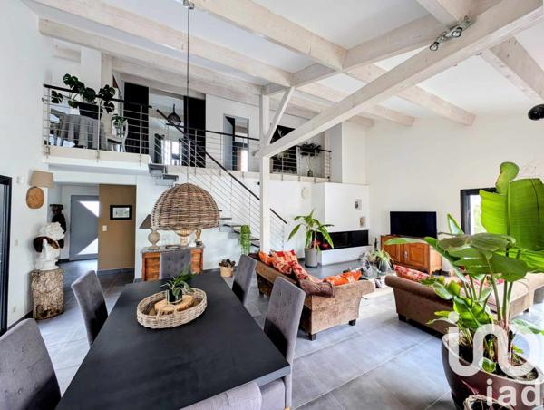 Maison à vendre 6 pièces 165 m² Périgny