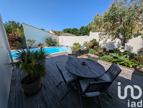 Maison à vendre 6 pièces 165 m² Périgny