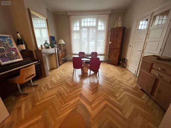 Maison de maître à vendre à Dunkerque dans le Nord (59240), ref : V12370   
Malo Plage