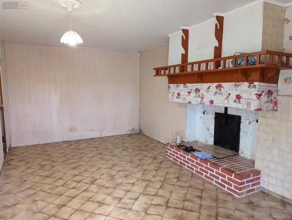 Maison à vendre à Saint-Aubin-d'Aubigné en Ille-et-Vilaine (35250), ref :