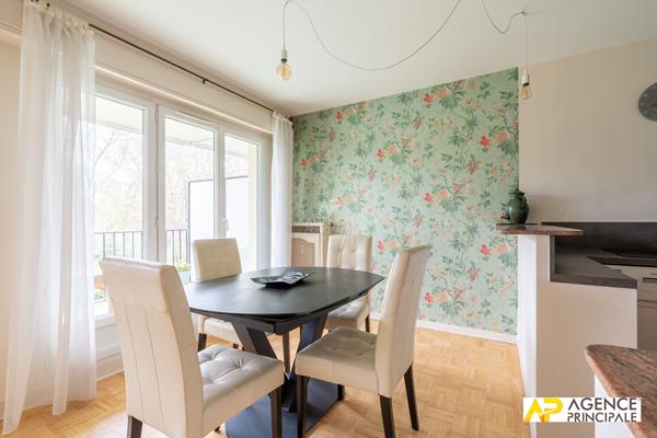 Appartement Maisons Laffitte 5 pièces - ascenseur - 3 chambres - pataugeoire 599 000 € **  - Référence  13337