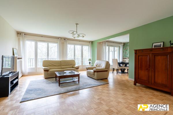 Appartement Maisons Laffitte 5 pièces - ascenseur - 3 chambres - pataugeoire 599 000 € **  - Référence  13337