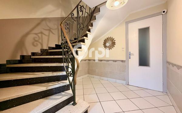 Maison à vendre    5 pièces • 107 m2 Douai
