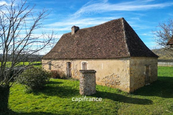 Ancienne ferme de tabac à réinventer – Maison en pierres, grange et séchoir