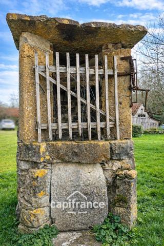 Ancienne ferme de tabac à réinventer – Maison en pierres, grange et séchoir