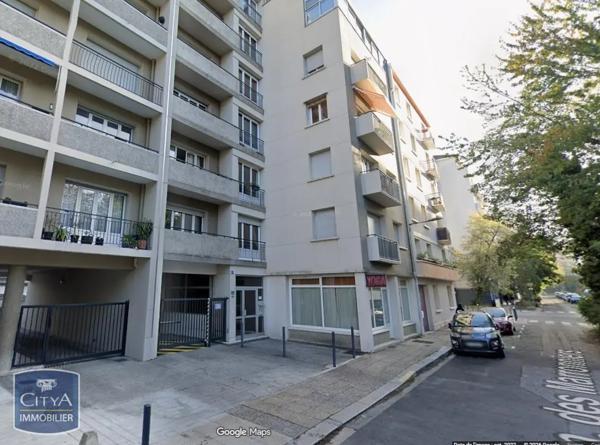 Parking à louer Grenoble (38100)