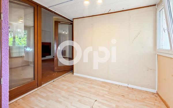 Maison à vendre    9 pièces • 242 m2 Ruoms