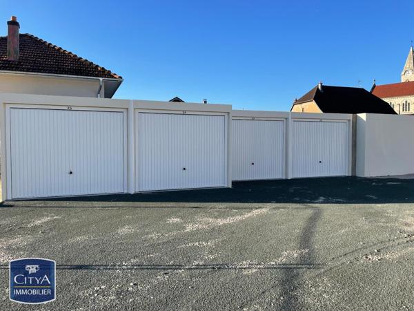 Location parking Danjoutin (90400)