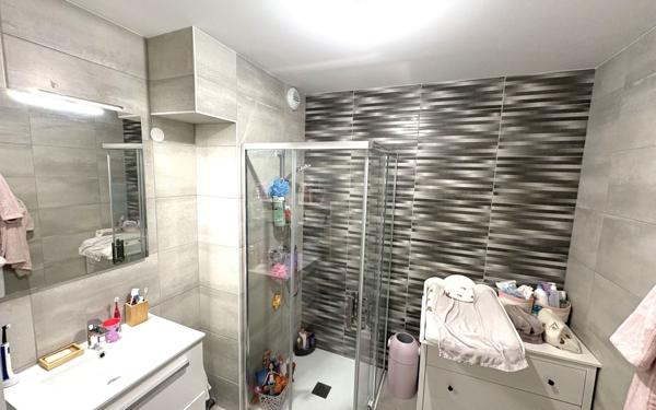 Appartement à louer    3 pièces • 70,92 m2 Yutz