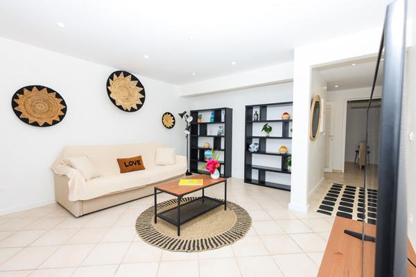 A VENDRE APPARTEMENT T2 EN BORD DE MER A GRAND CASE - SAINT MARTIN