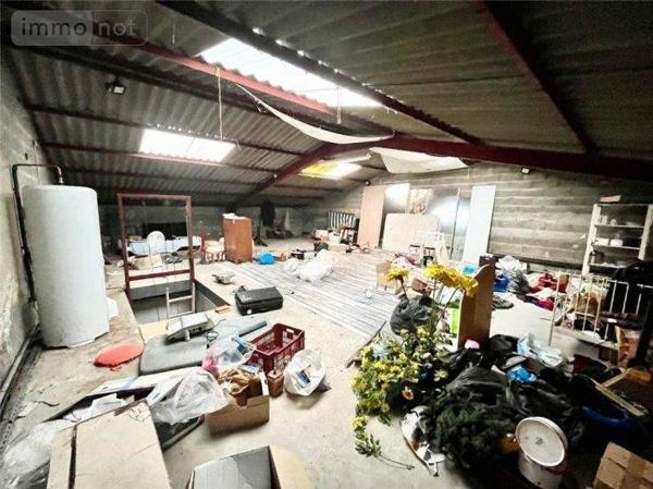 Local Professionnel et commercial à vendre à Saint-Hilaire-de-Riez en Vendée (85270), ref : 998/M/2093-85092