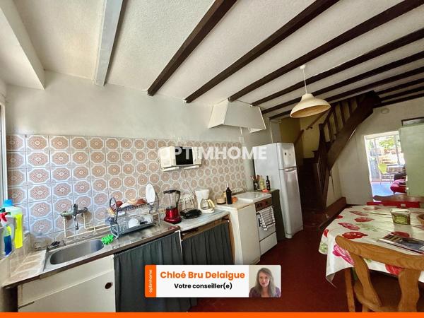 EXCLUSIVITÉ – Maison de village avec jardin intimiste et balcon à Valdurenque