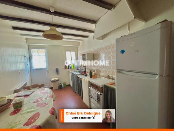 EXCLUSIVITÉ – Maison de village avec jardin intimiste et balcon à Valdurenque