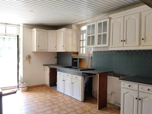 Maison en pierres BAGNAC SUR CELE (46)