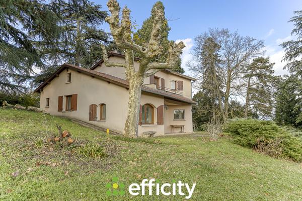 Maison 5 pièces - 140 m² Exclusivité efficity