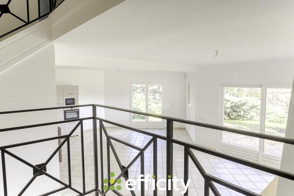 Maison 5 pièces - 140 m² Exclusivité efficity