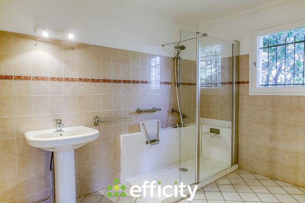 Maison 5 pièces - 140 m² Exclusivité efficity