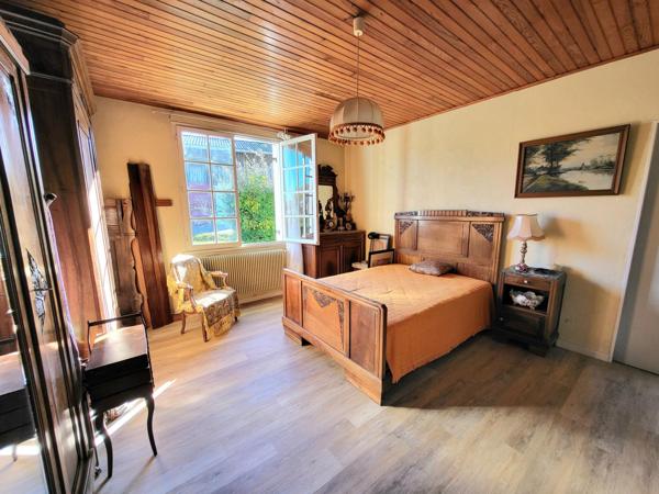 Maison familiale avec fort potentiel de 150 m² habitables avec jardin piscinable