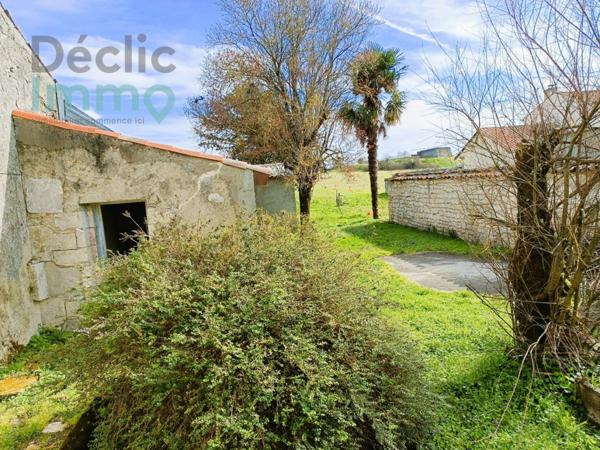 Vente maison Chateaubernard, 104m² 5 pièces 136 500€ avec garage