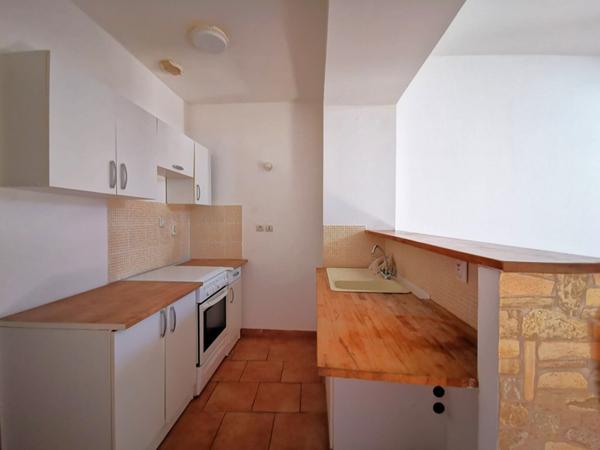Appartement T2 de 48 m² situé au coeur de Caumont Sur Durance Caumont sur durance