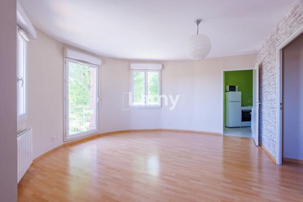 Parking + appartement