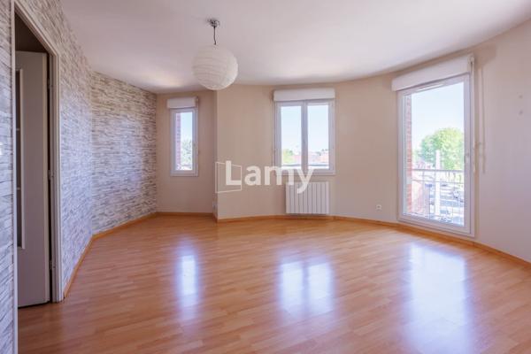 Parking + appartement