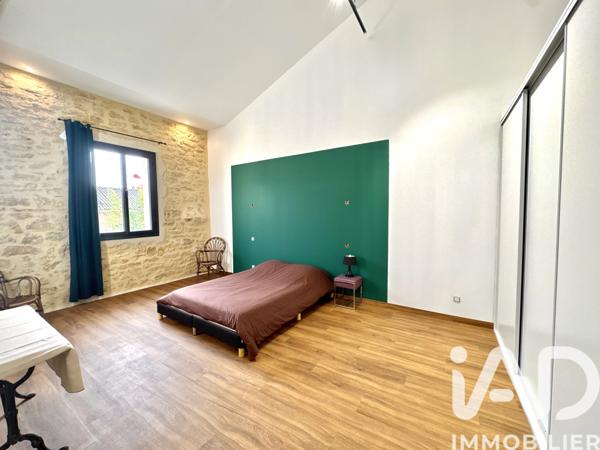Maison à vendre 9 pièces 303 m² Remoulins