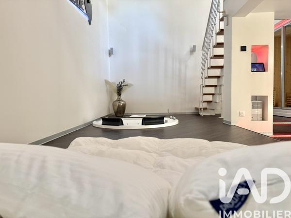 Maison à vendre 9 pièces 303 m² Remoulins