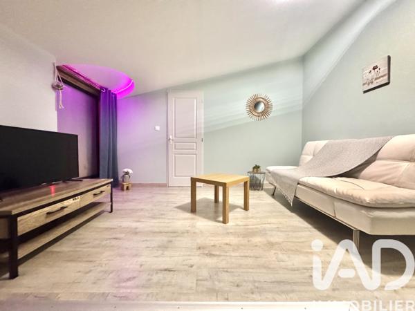 Maison à vendre 9 pièces 303 m² Remoulins