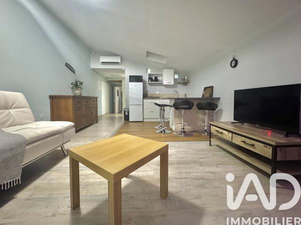Maison à vendre 9 pièces 303 m² Remoulins