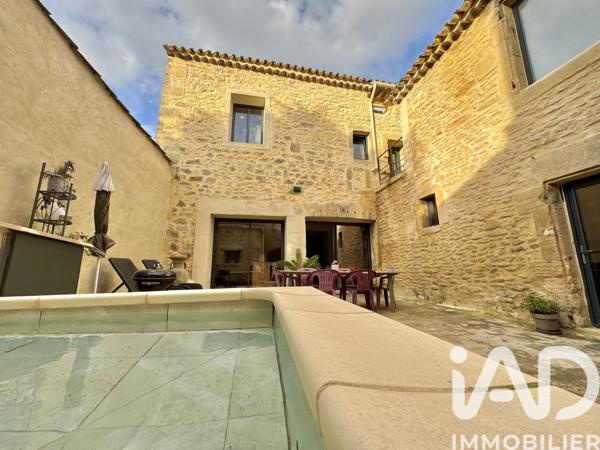 Maison à vendre 9 pièces 303 m² Remoulins