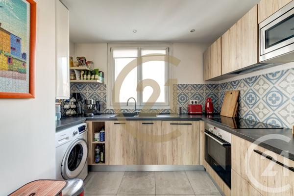 Appartement F3 à vendre  3 pièces - 62,04 m2 LYON - 69008