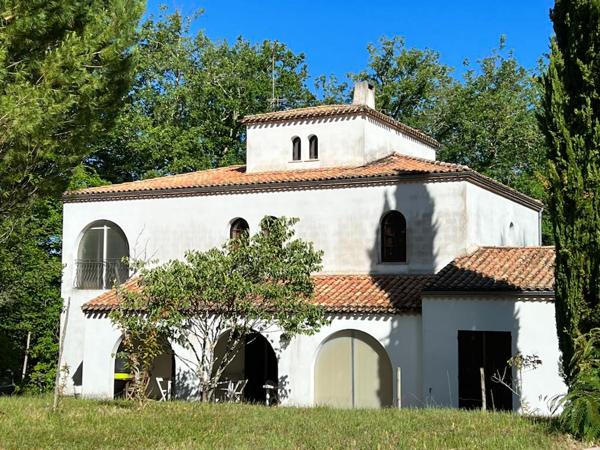 Belle endormie  10 km sud de Libourne