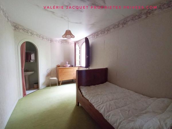 Belle endormie  10 km sud de Libourne