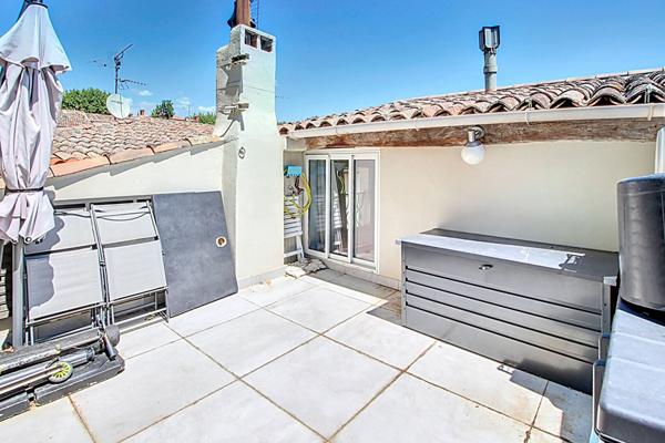 A VENDRE en EXCLUSIVITE ! Appartement duplex LORGUES 4 pièces avec terrasse tropézienne