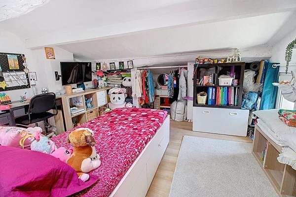 A VENDRE en EXCLUSIVITE ! Appartement duplex LORGUES 4 pièces avec terrasse tropézienne